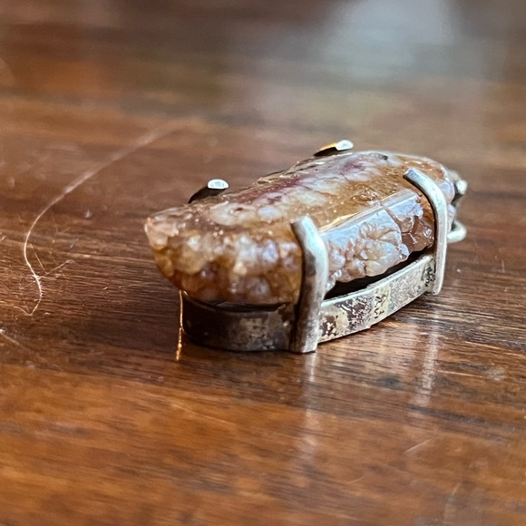 Handcrafted Druzy Agate Quartz Pendant set in Sterling Silver!  Gently loved! - Picture 4 of 8